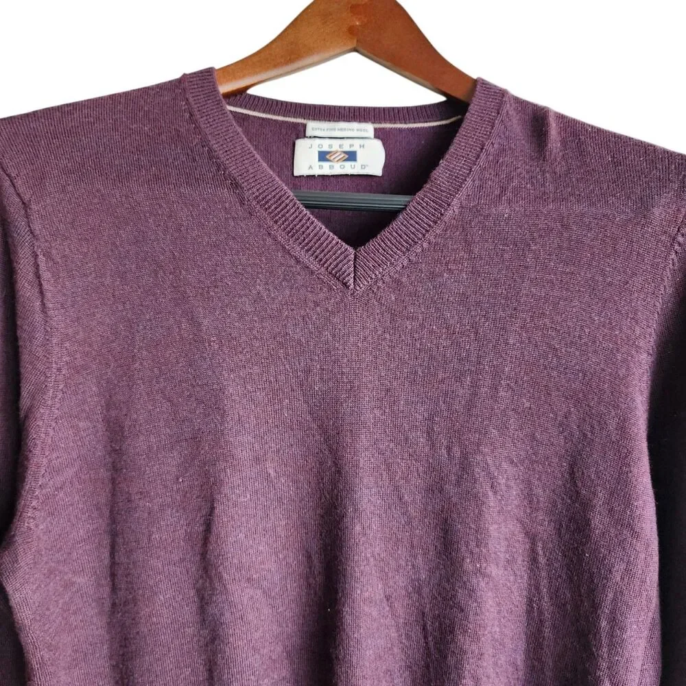 Joseph Abboud V-Neck Sweater Extra Fine Merino Wool Purple Pullover Knit Mens